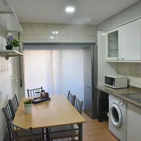 דירה Bus Station Flat *