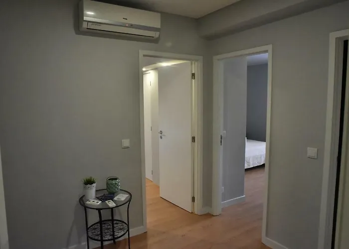 Apartment Bus Station Flat