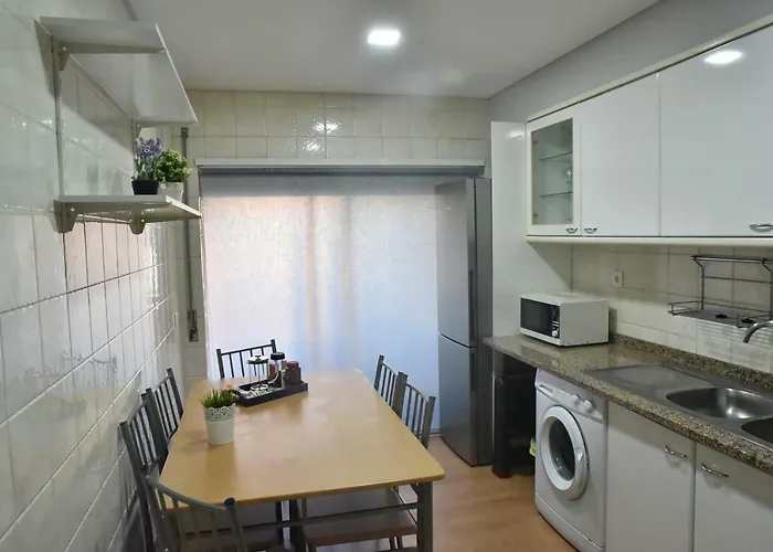 Apartment Bus Station Flat *