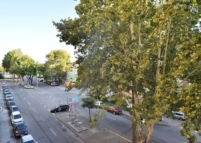 Apartment Bus Station Flat *