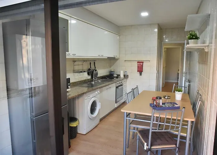 דירה Bus Station Flat *